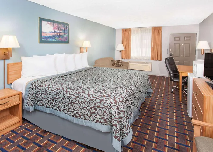 Hotel Days By Wyndham Farmer 2*